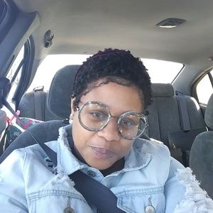 Meet your Posher, Ernestine